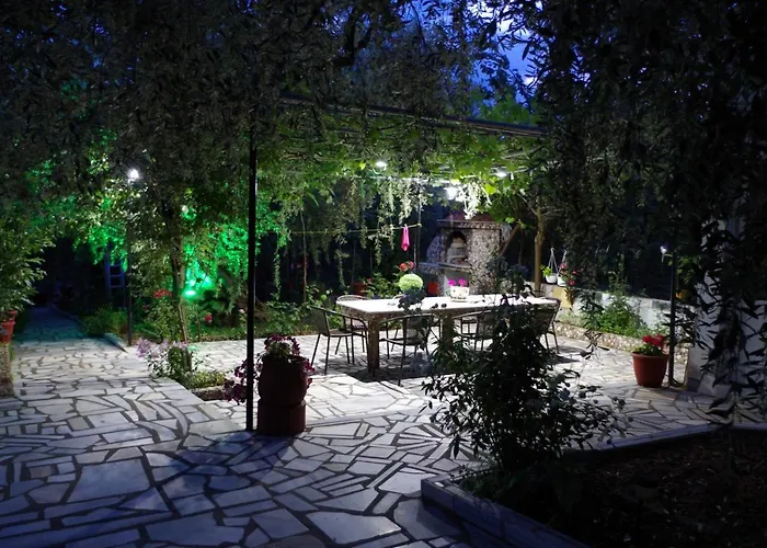 Garden 3*